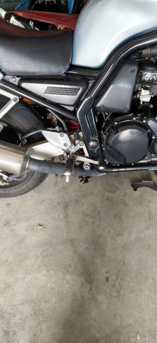 Yamaha FZS600 Fazer 2002 Accidente (95 CV) A2