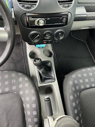 Volkswagen Beetle 2002