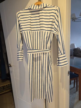 Vestido camisero BOSS rayas azul y blanco