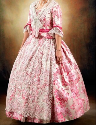 Traje de Fallera Rosa y Blanco