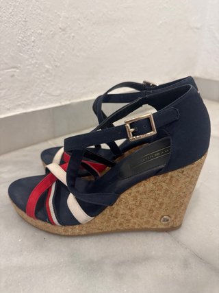 Sandalias Tommy Hilfiger Cuña Azul Multicolor