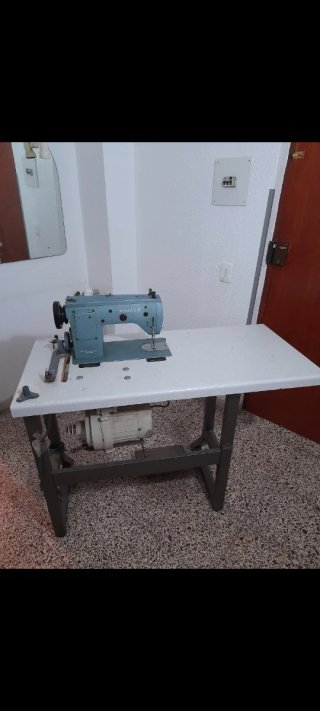 Máquina de coser Singer 20U33