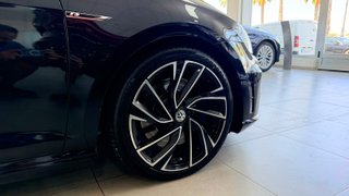 Volkswagen Golf R 2.0 TSI 300 CV 2014