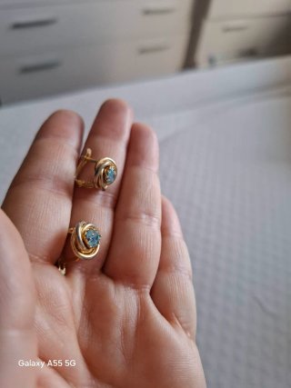 Arracades vintage amb pedra blava