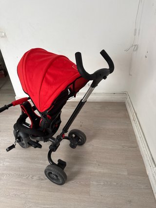 Triciclo infantil rojo