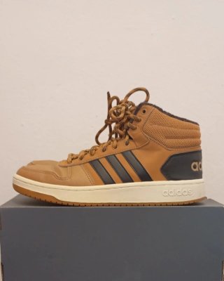 Zapatillas Adidas Hoops Mid Talla 42.5