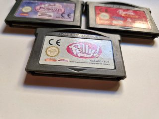 3 cartuchos de GBA Barbie y Polly Pocket