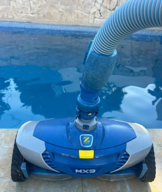 Limpiafondos Zodiac MX8