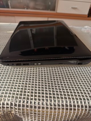 Portátil Asus Pro64j Negro