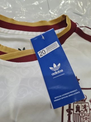 Conjunto España Fútbol Niño Talla 20 (6-7 años)