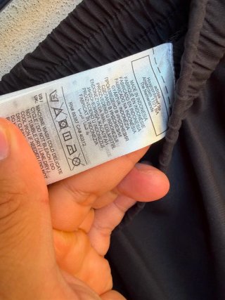 Pantaloncini Adidas neri con bande laterali