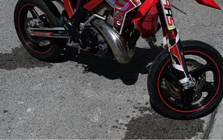 Ruedas Supermotard Negro/Rojo