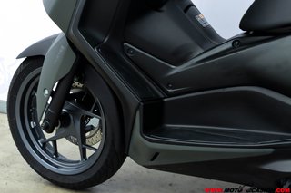 YAMAHA X-MAX 300 -APTA A2- GARANTÍA OFICIAL
