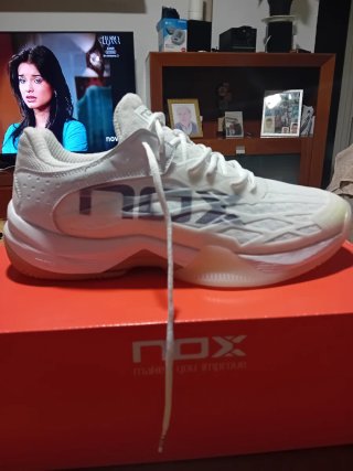 Zapatillas Padel Nuevas Blancas