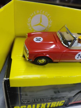 Scalextric Mercedes 250 SL Sport Vintage