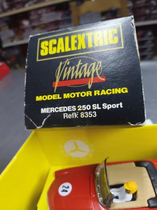 Scalextric Mercedes 250 SL Sport Vintage