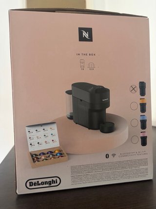 Cafetera Nespresso Vertuo Pop Negra