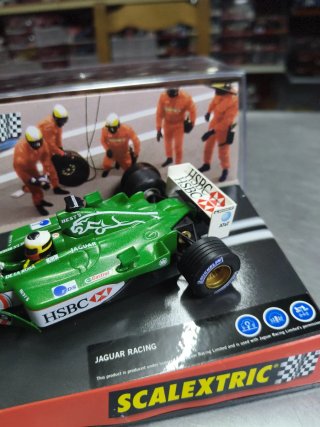 Scalextric Jaguar F1 De La Rosa formula