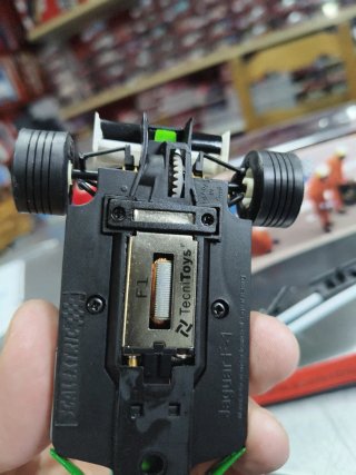 Scalextric Jaguar F1 De La Rosa formula
