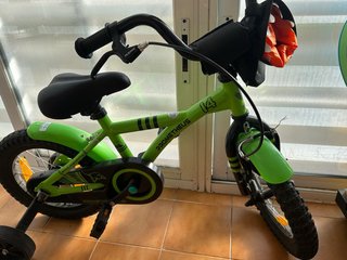 Bicicleta infantile verde 14 pollici