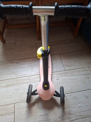 Patinete Oxelo rosa 3 ruedas