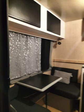 Caravana Adria 4 plazas muy ligera
