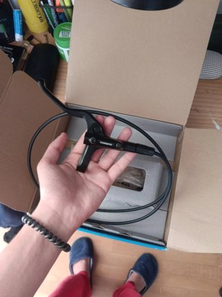 Freno Hidráulico Shimano MT200 Delantero