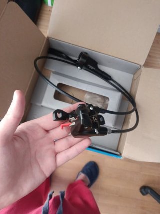 Freno Hidráulico Shimano MT200 Delantero