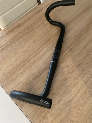 Manillar de carretera Bontrager Elite VR-C.