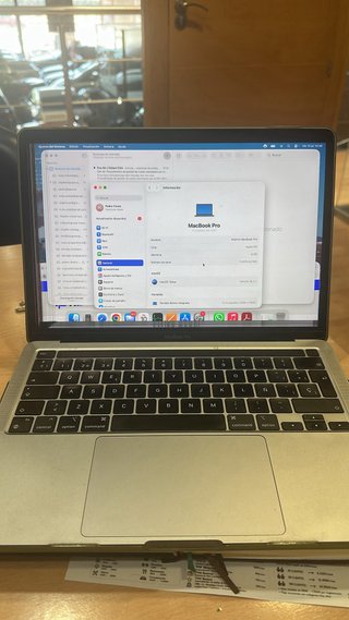 MacBook Pro 13” M2 2022 Pantalla Dañada