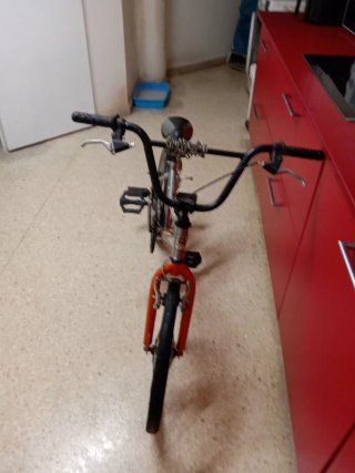 Bicicleta BMX naranja