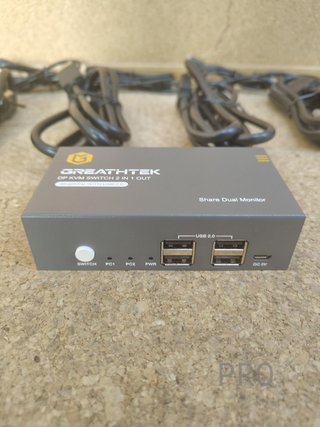Switch KVM Displayport Dual Monitor 2 Porte, 4K a 60Hz
