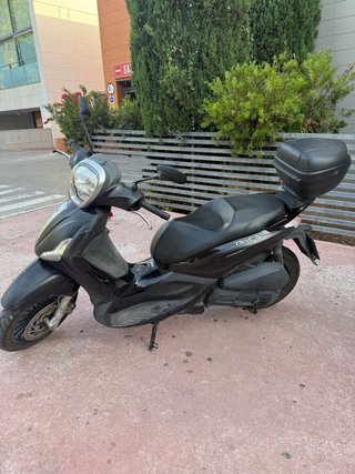 Piaggio Beverly 125cc Negra