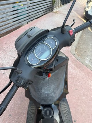 Piaggio Beverly 125cc Negra