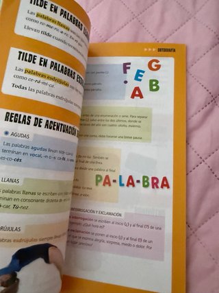 Lengua castellana y literatura 3 Saberes básico...