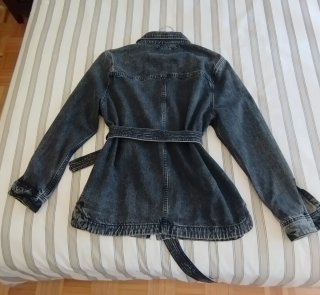 Chaqueta vaquera gris