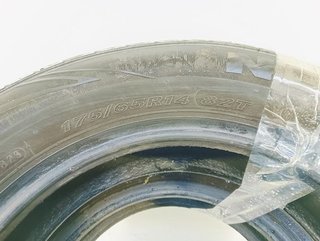 NEUMATICO 17565R1482T