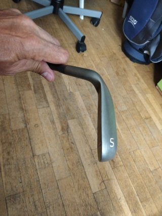 Sand Wedge Inesis 500 grafito regular flex