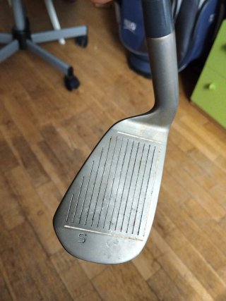 Sand Wedge Inesis 500 grafito regular flex