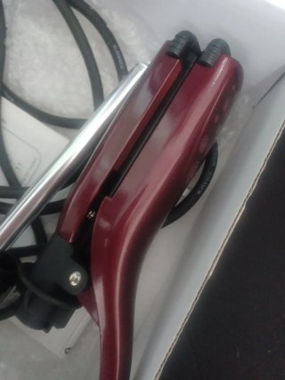 Plancha de pelo Rowenta Roja