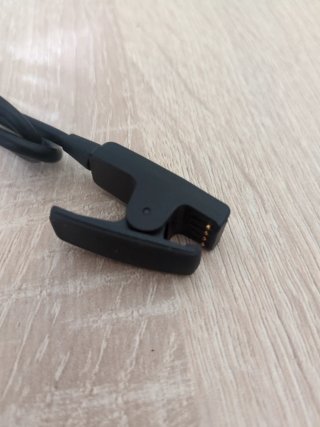 Cargador Garmin Forerunner USB Clip