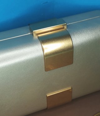 Bolso Clutch Piel Vegana Metalizado