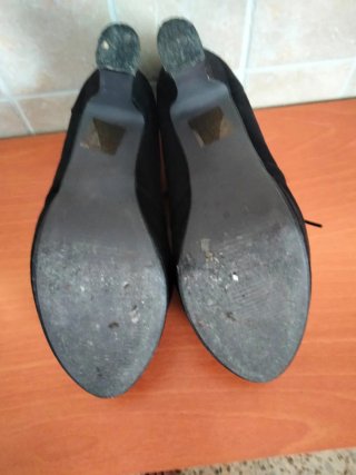 Zapatos tacón Tulipano negros