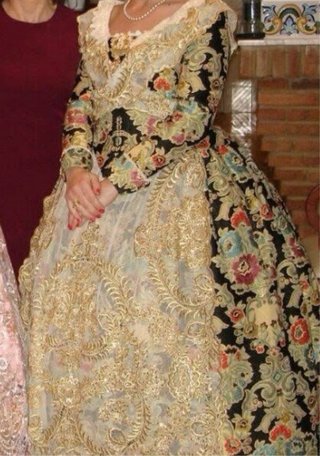Traje de Fallera Oro y Multicolor