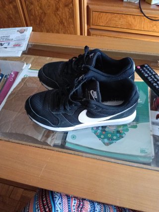 Zapatillas Nike MD Runner 2 Negras