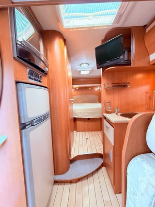Autocaravana Pilote Cama Isla y Basculante