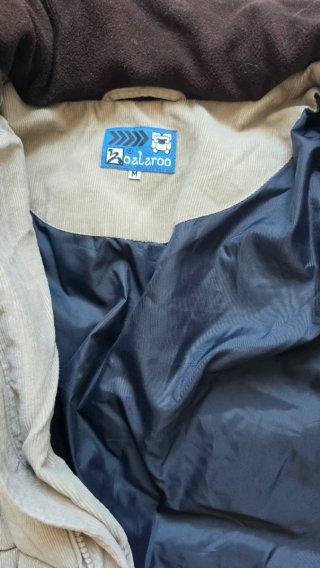 Chaqueta acolchada de pana beige