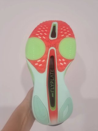 T43 Nike Zoom Alphafly Next% 3 Rojas