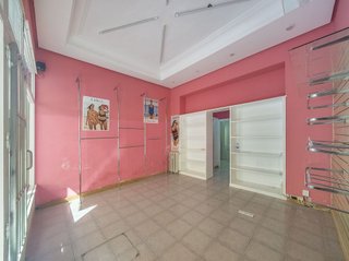 Local comercial en venta en Ciudad Jardín en Madrid