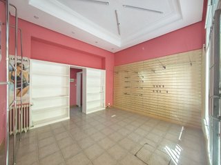 Local comercial en venta en Ciudad Jardín en Madrid